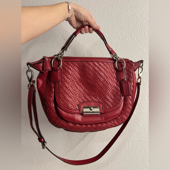 Coach Kristin Pink Woven Leather Large Shoulder Handbag Purse N2 E1220-19312 - Picture 2 of 12